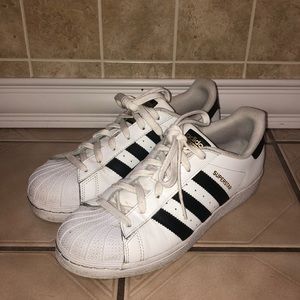 Adidas superstar sneaker